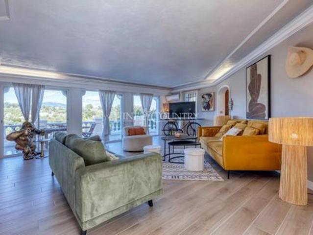 Villa à vendre sur Valbonne