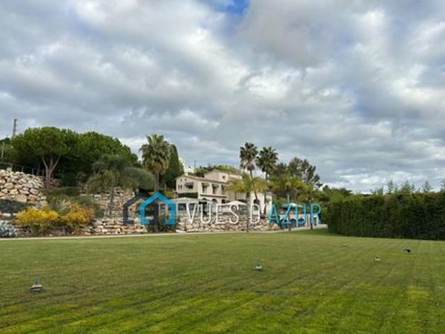 Villa à la vente sur Vallauris