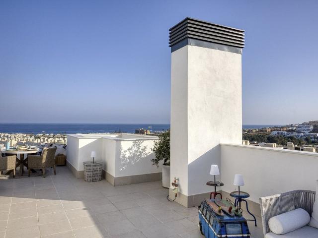 Villa Adosada Exclusiva en el Pueblo Cala Serena – Nueva con. 158m² La Cala de Mijas