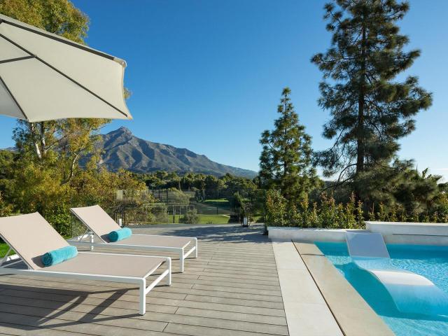 Villa Alaya representa el máximo exponente del lujo mediterr. 553m² Marbella