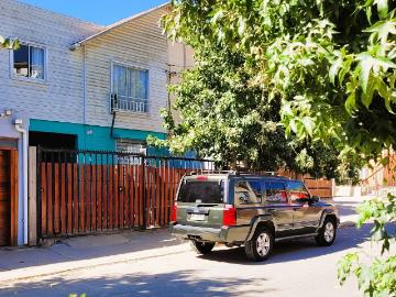 Villa alemana norte, 3 dormitorios, 2 estacionamie