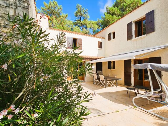 VILLA ANNEES 70