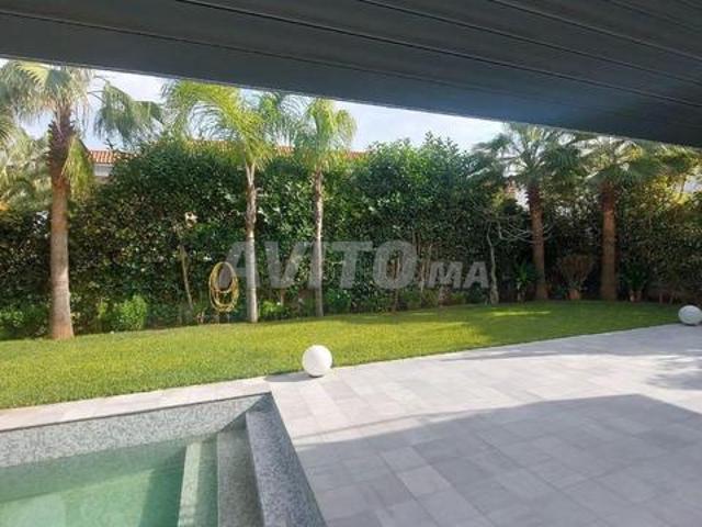 Villa angle a vendre a chantty