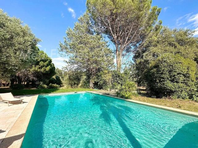 Villa architectural sur grand terrain & au calme absolut 205m² La Garde Freinet