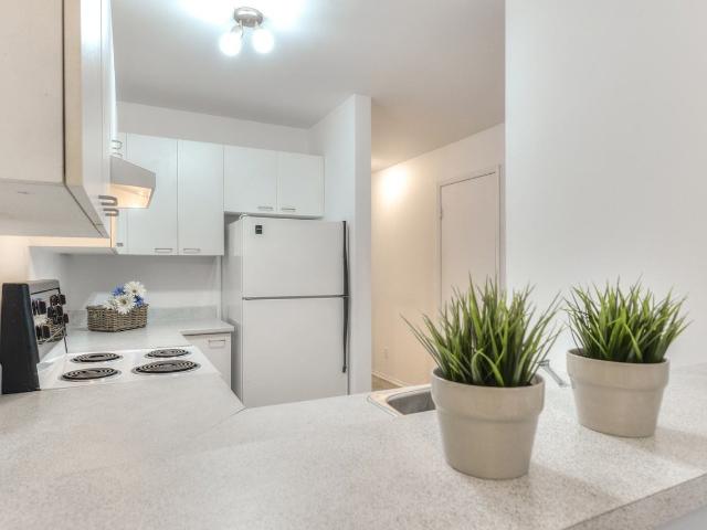 Villa Ariane 1 Bedroom Apartment for Rent at 1461 Rue Du Collège, Montréal, QC H4L 2L8 Du Collège