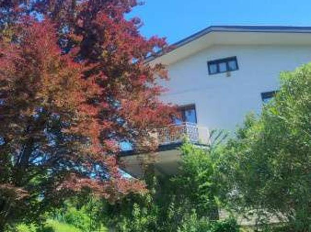 Villa arredata Varese