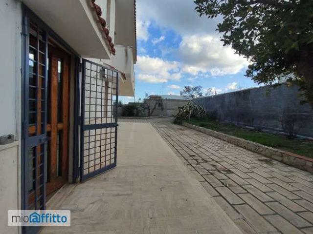 Villa arredata Bari