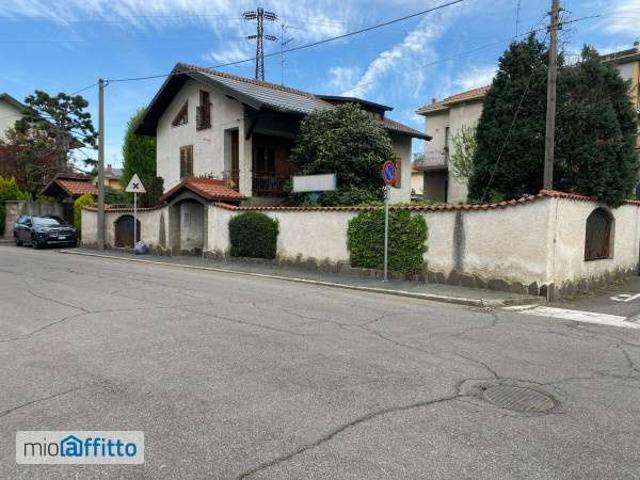 Villa arredata Castellanza