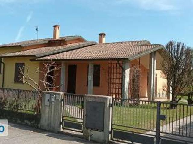 Villa arredata Centro