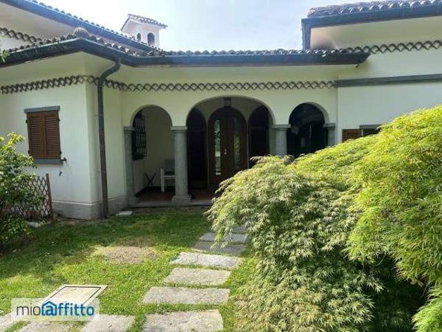 Villa arredata Centro