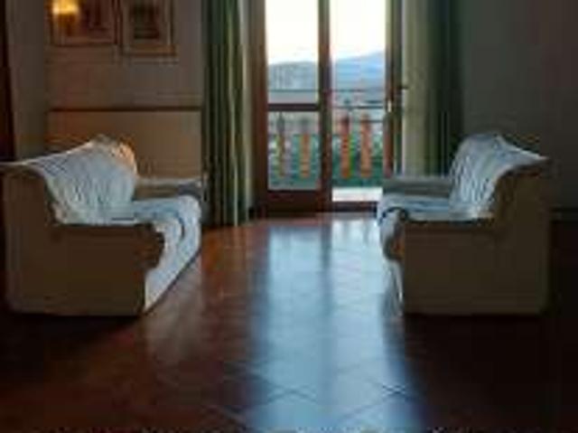 Villa arredata Centro