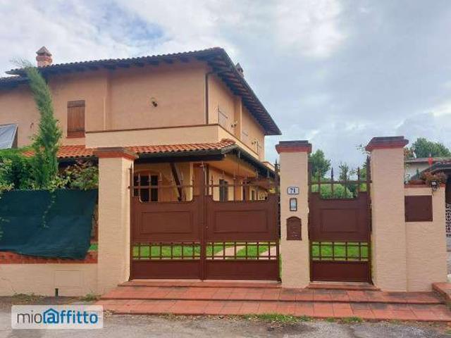 Villa arredata Centro