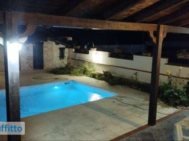 Villa arredata con piscina Varcaturo