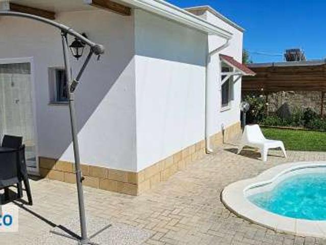 Villa arredata con piscina Avola