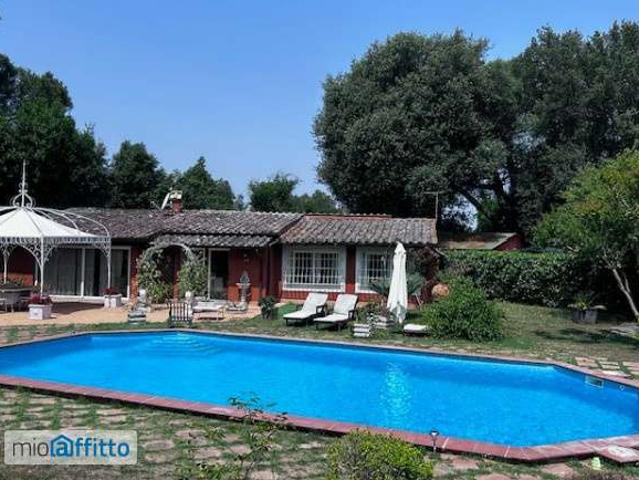 Villa arredata con piscina Giustiniana, olgiata, cesano