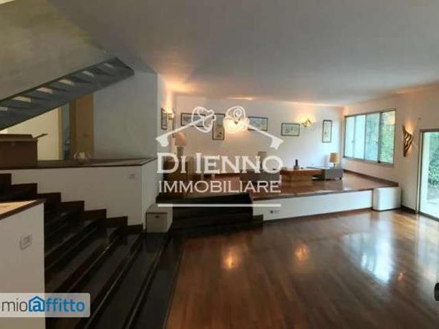 Villa arredata con piscina Giustiniana, olgiata, cesano