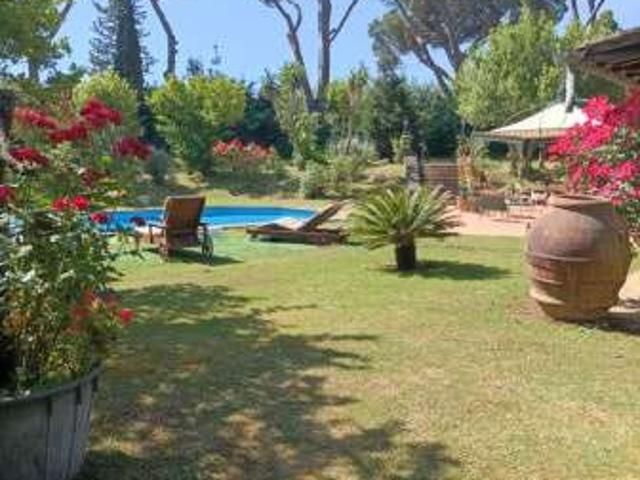 Villa arredata con piscina Giustiniana, olgiata, cesano