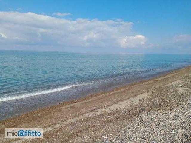 Villa arredata con terrazzo Campofelice Di Roccella