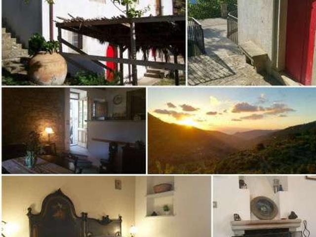 Villa arredata con terrazzo Castell'Umberto