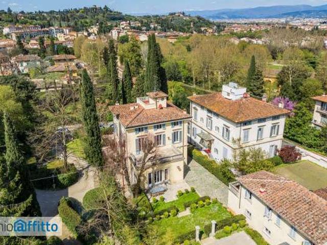 Villa arredata con terrazzo Centro storico