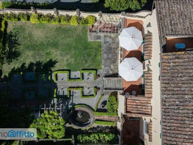 Villa arredata con terrazzo Centro storico