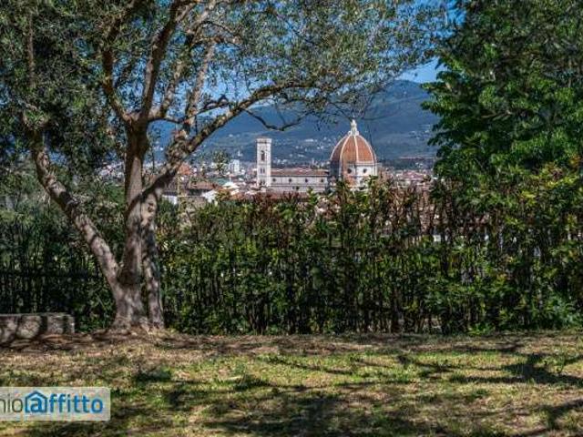 Villa arredata con terrazzo Centro storico