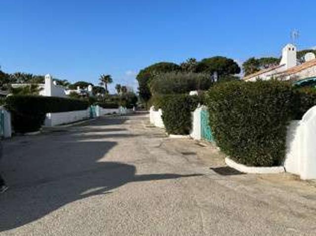 Villa arredata con terrazzo Centro