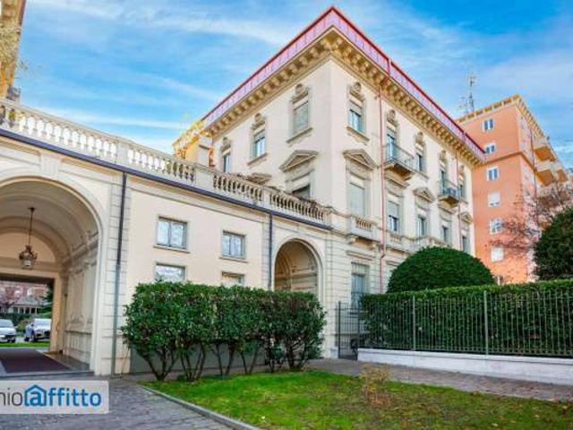 Villa arredata con terrazzo Crocetta