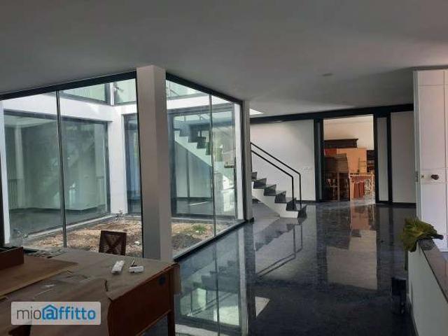Villa arredata con terrazzo Giustiniana, olgiata, cesano
