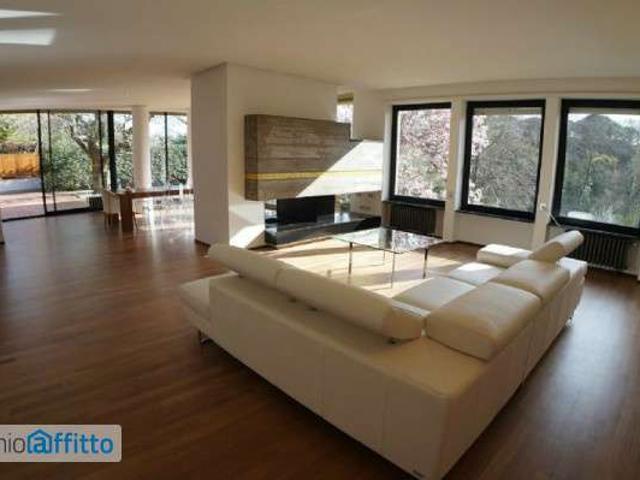 Villa arredata con terrazzo Giustiniana, olgiata, cesano
