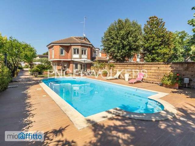 Villa arredata con terrazzo Eur, laurentino, checchignola, montagnola, fonte meravigliosa