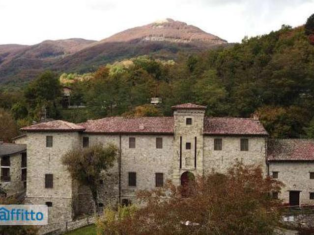 Villa arredata con terrazzo Ferriere