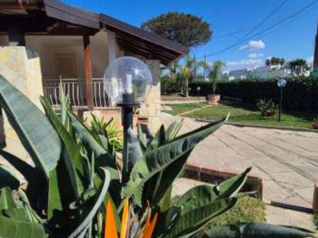 Villa arredata con terrazzo Laura