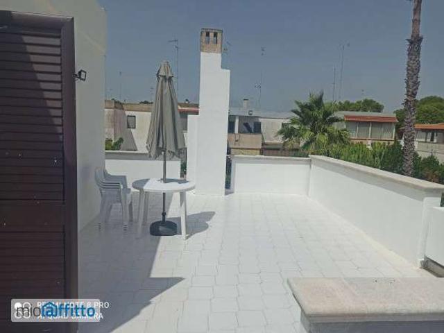 Villa arredata con terrazzo Lecce