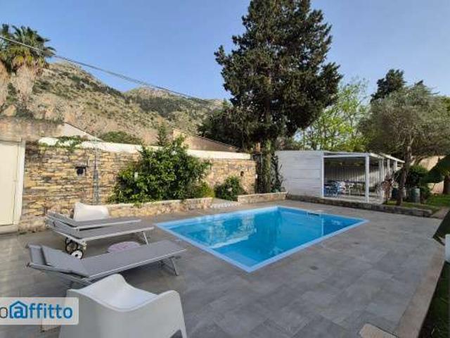 Villa arredata con terrazzo Palermo
