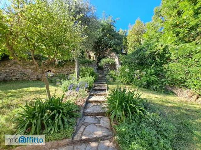 Villa arredata con terrazzo Rapallo