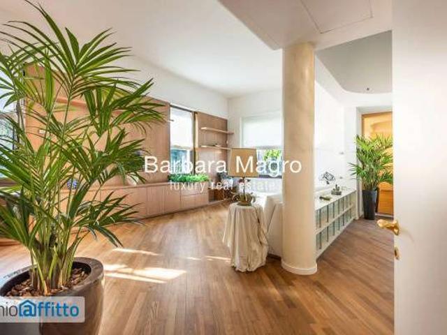 Villa arredata con terrazzo Repubblica, stazione centrale
