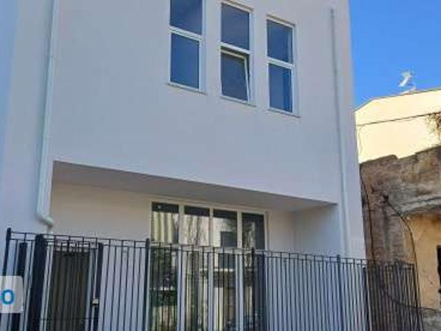 Villa arredata con terrazzo Tommaso natale