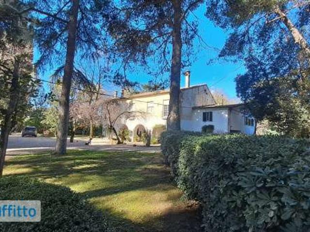Villa arredata con terrazzo Tor vergata, morena, romanina