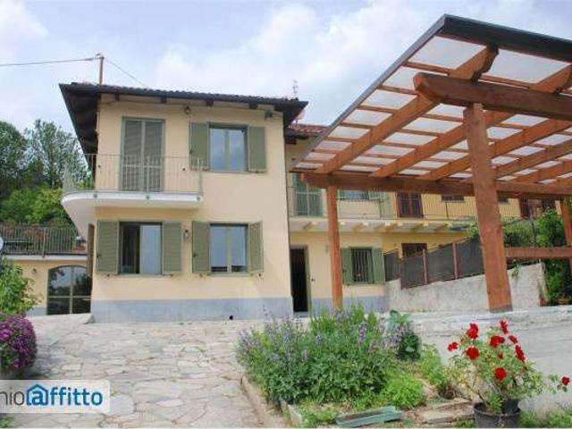 Villa arredata con terrazzo Torino