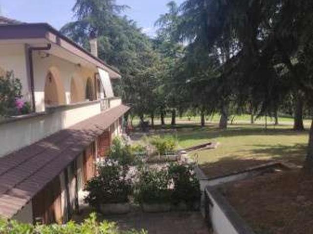 Villa arredata con terrazzo Trigoria, spinaceto, tor de cenci, vallerano