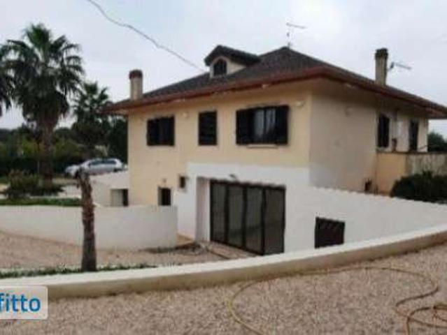 Villa arredata Monopoli