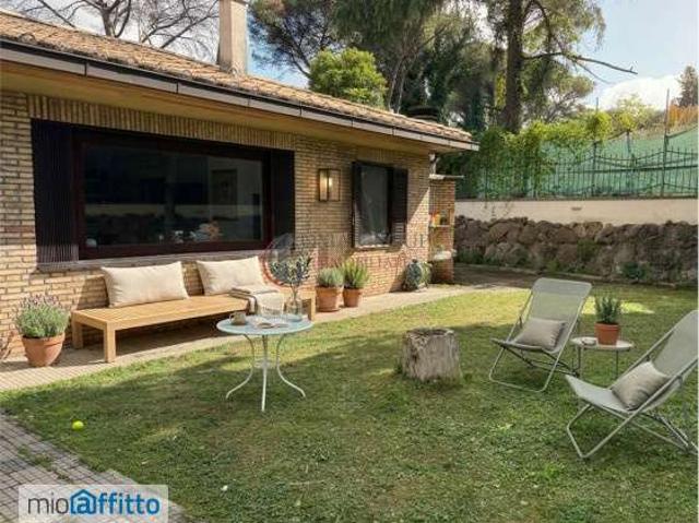 Villa arredata Settebagni, salaria
