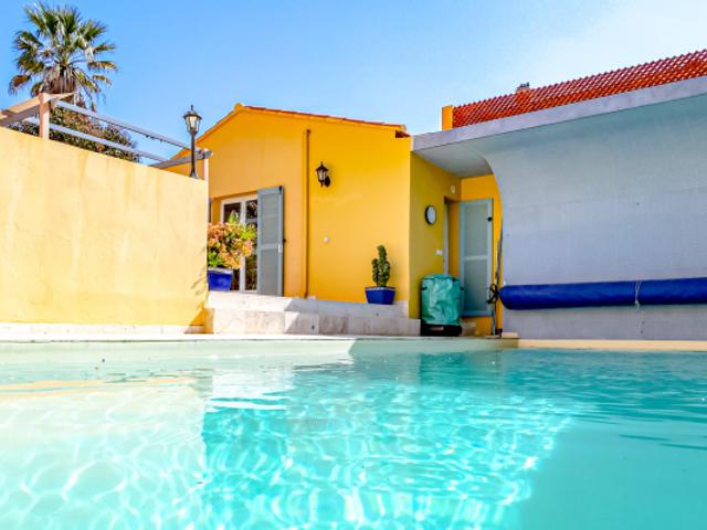 VILLA ATYPIQUE HYPER CENTRE HYERES