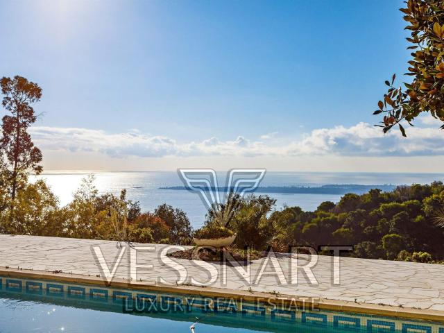 Villa au calme avec une vue mer imprenable 200m² Vallauris