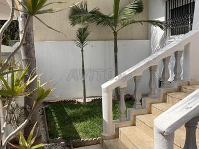 Villa au centre de harhoura