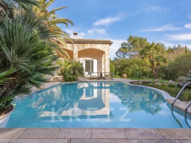 Villa au charme Provençale aux Portes du Village de Mougins