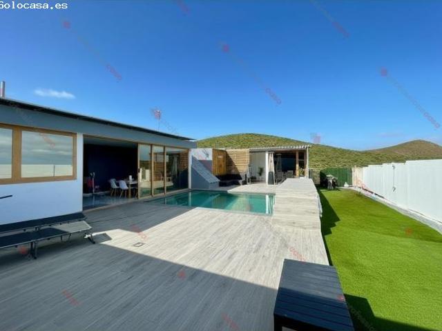 Villa autosuficiente con piscina climatizada y privacidad absoluta en plena naturaleza