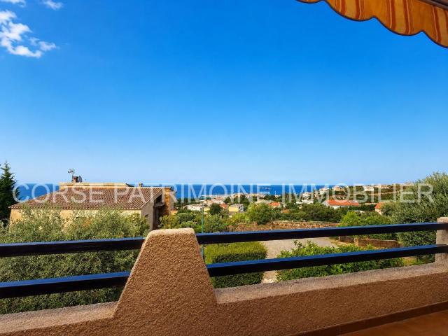 Villa aux multiples possibilités au coeur de Solenzara