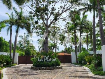 Venta Villa Casa en Playa Roof Lounge Alberca Club de Playa Vista al Mar OceanView Amenidades Seguri